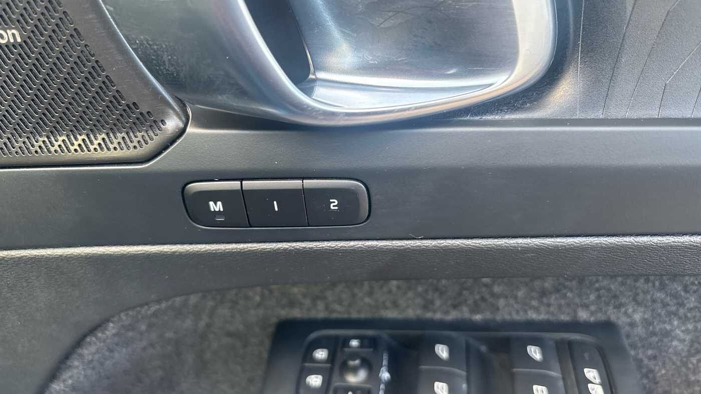 Used Volvo XC40 2022 for sale - 78035950: Photo 37