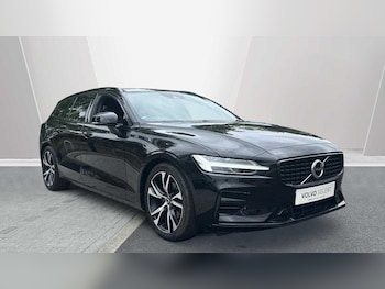 Used Volvo V60 2022 for sale - 78344003: Photo