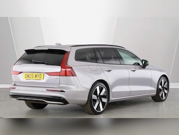 Used Volvo V60 2025 for sale - 79338120: Photo