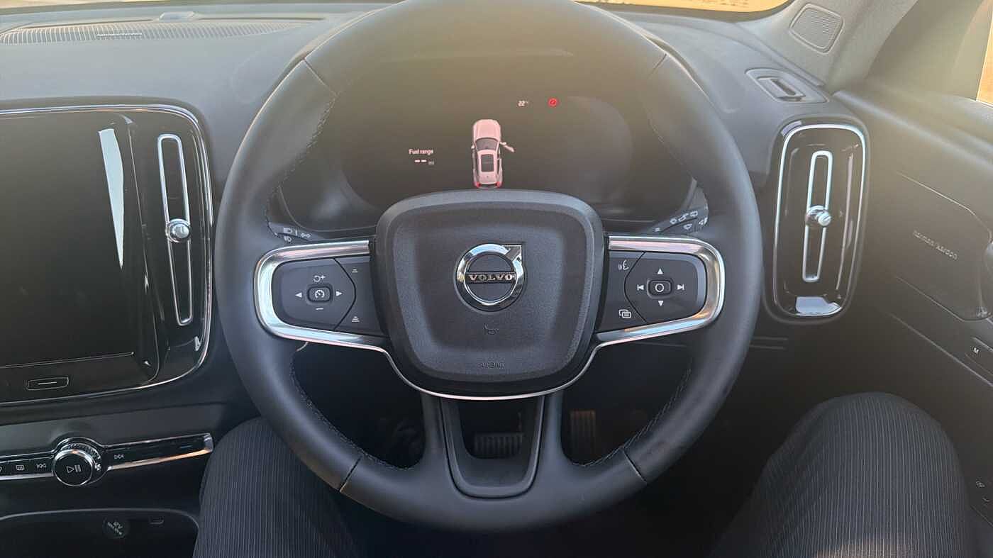 Used Volvo XC40 2026 for sale - 78179871: Photo 12