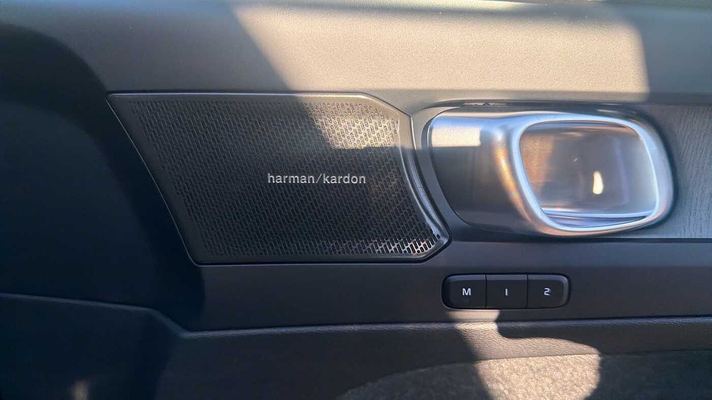 Used Volvo XC40 2026 for sale - 78179871: Photo 40