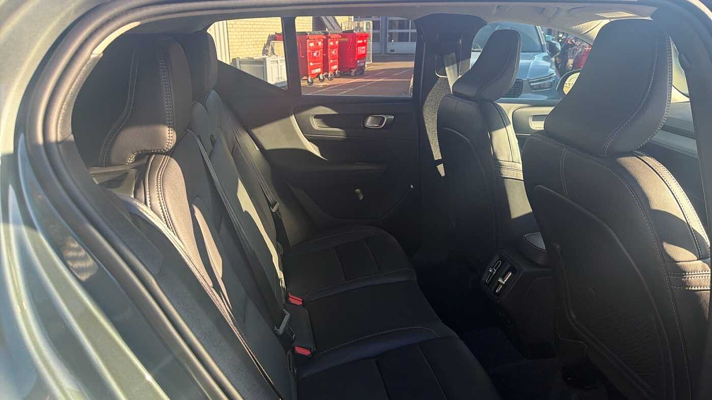 Used Volvo XC40 2026 for sale - 78179871: Photo 8