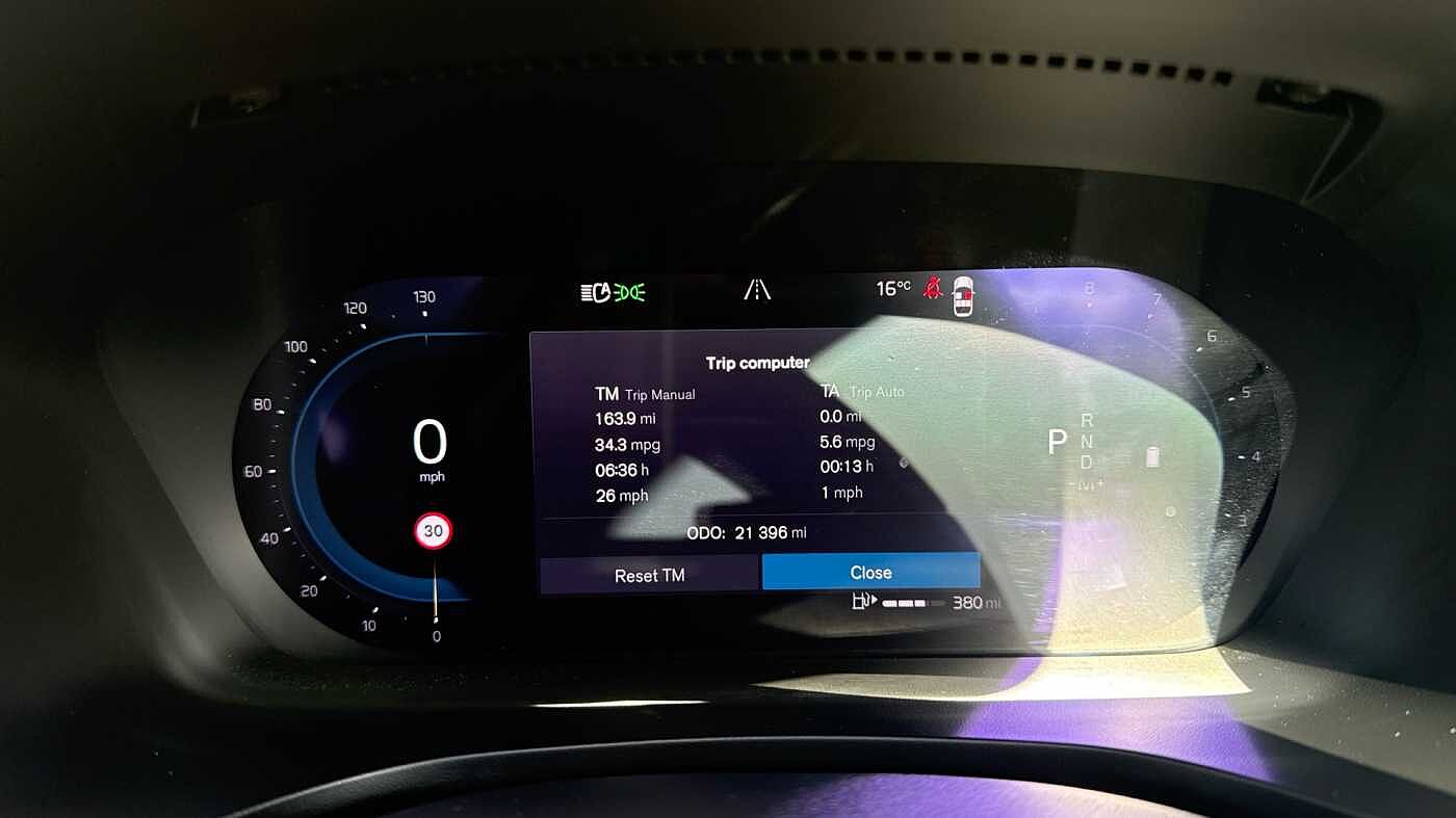 Used Volvo V60 2022 for sale - 78035956: Photo 13