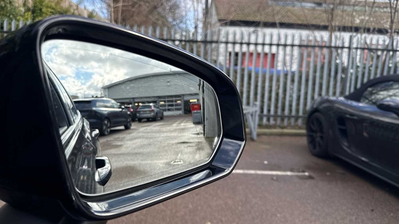 Used Volvo V60 2022 for sale - 78035956: Photo 33