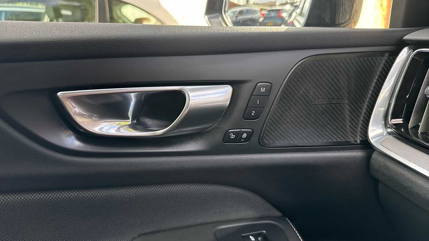 Used Volvo V60 2022 for sale - 78035956: Photo 52