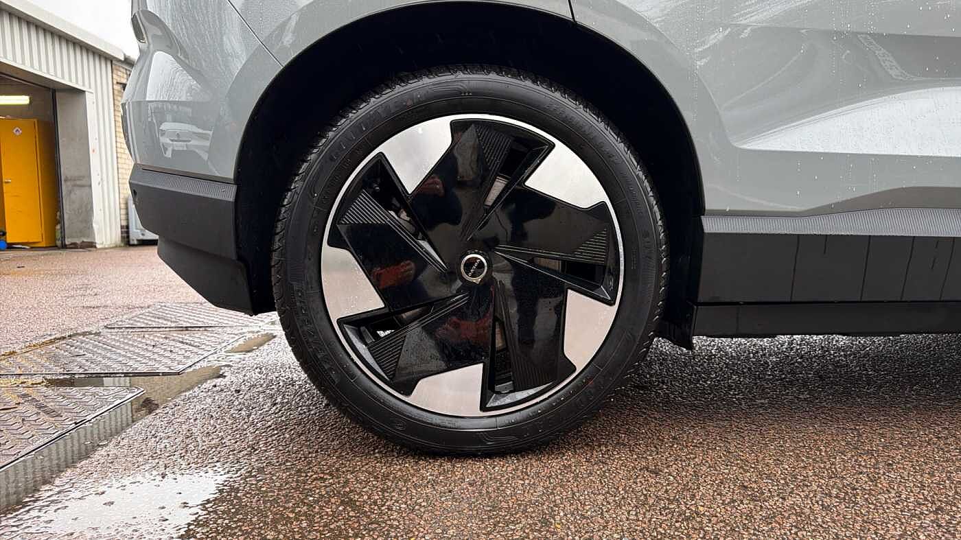 Used Volvo EX30 2025 for sale - 78035943: Photo 11