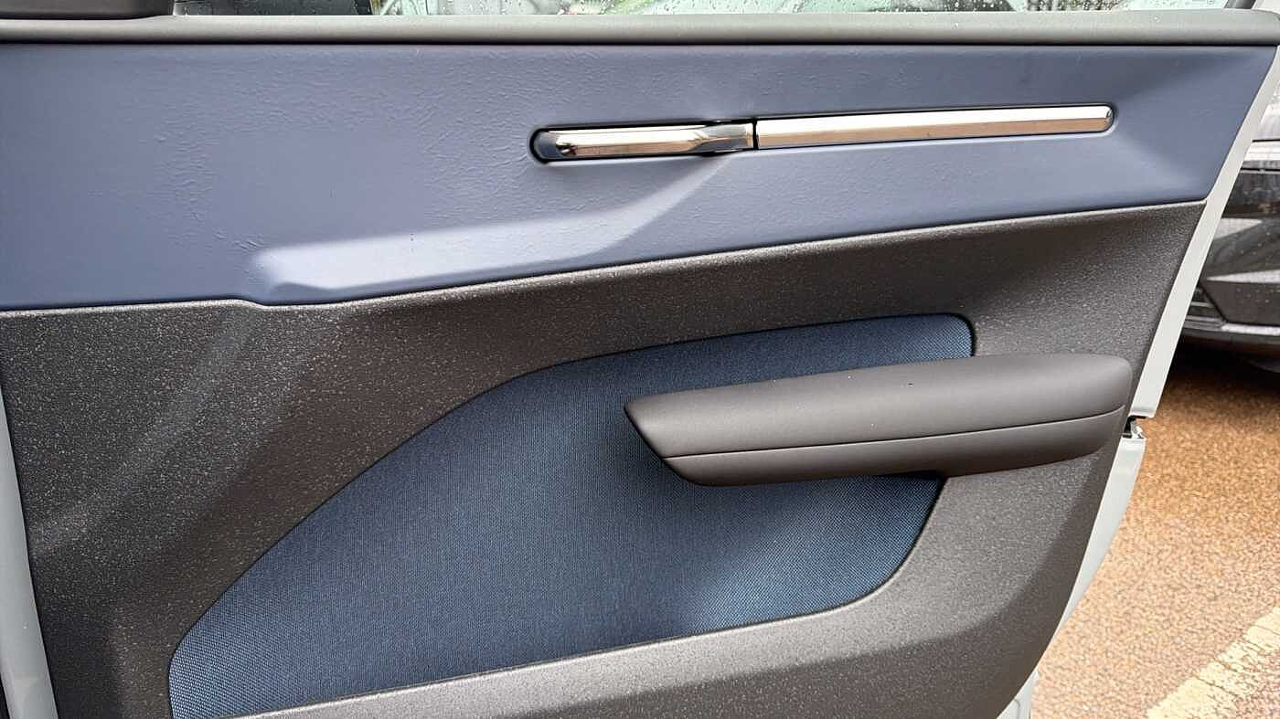 Used Volvo EX30 2025 for sale - 78035943: Photo 30