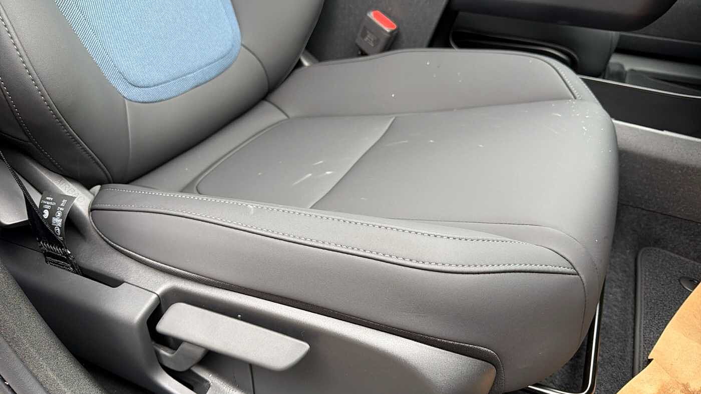 Used Volvo EX30 2025 for sale - 78035943: Photo 31