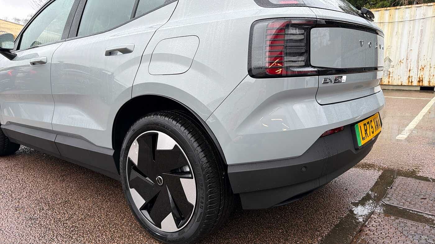 Used Volvo EX30 2025 for sale - 78035943: Photo 41