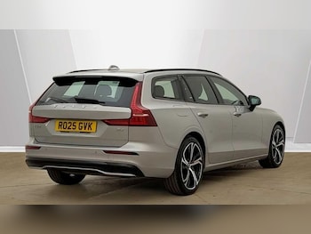 Used Volvo V60 2025 for sale - 79405456: Photo