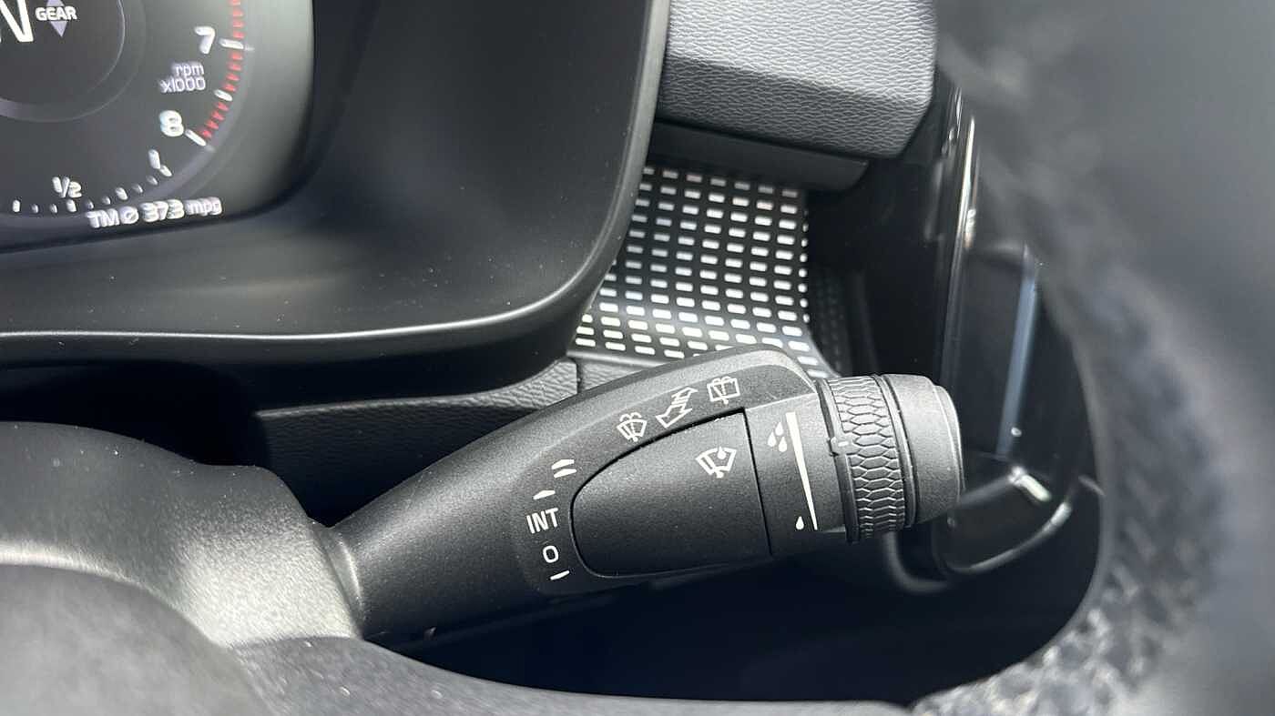 Used Volvo XC40 2022 for sale - 78035963: Photo 24