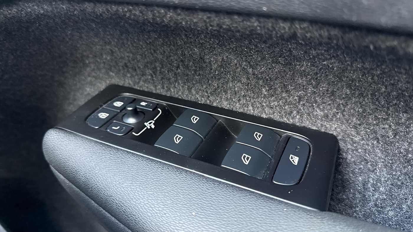 Used Volvo XC40 2022 for sale - 78035963: Photo 25