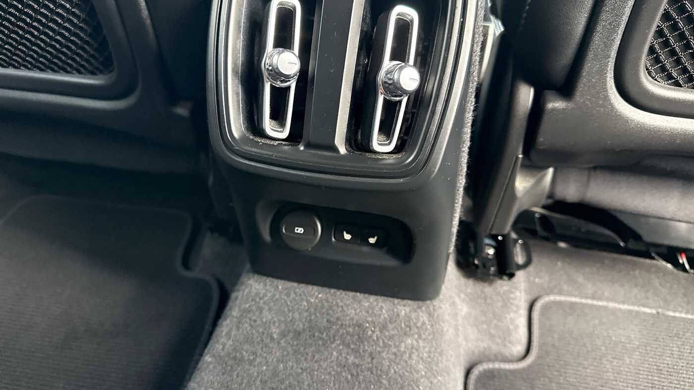 Used Volvo XC40 2022 for sale - 78035963: Photo 41