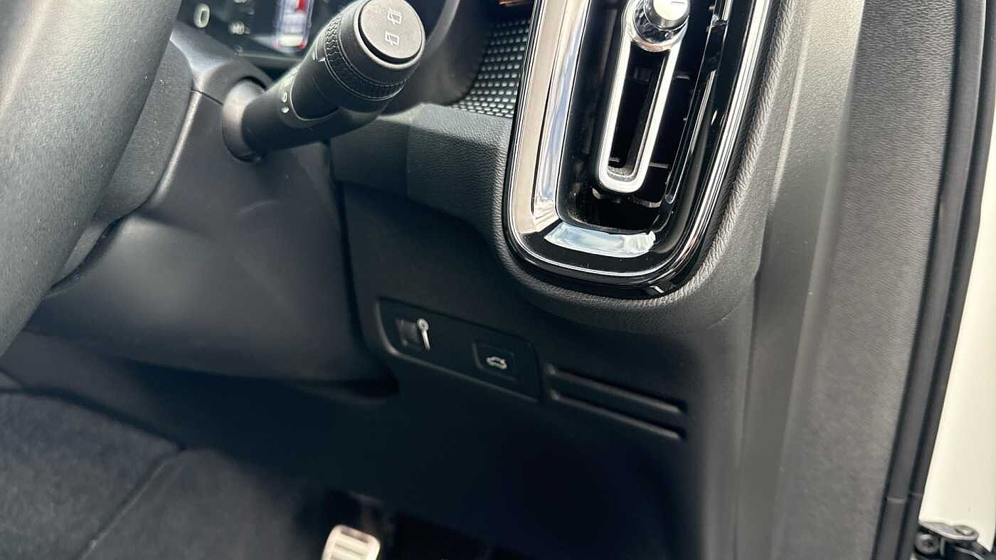 Used Volvo XC40 2022 for sale - 78035963: Photo 43