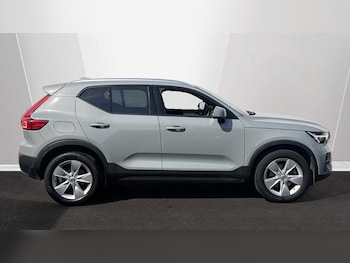 Used Volvo XC40 2023 for sale - 78533258: Photo