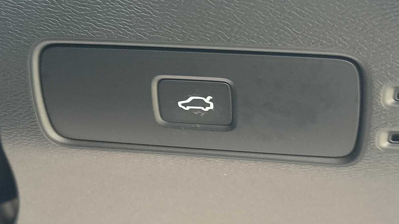 Used Volvo XC40 2025 for sale - 78035944: Photo 29