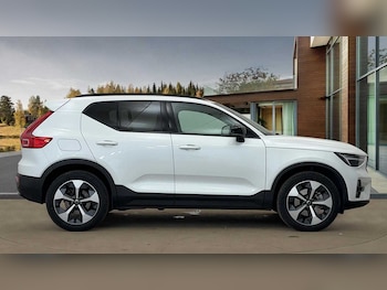 Used Volvo XC40 2025 for sale - 78035944: Photo