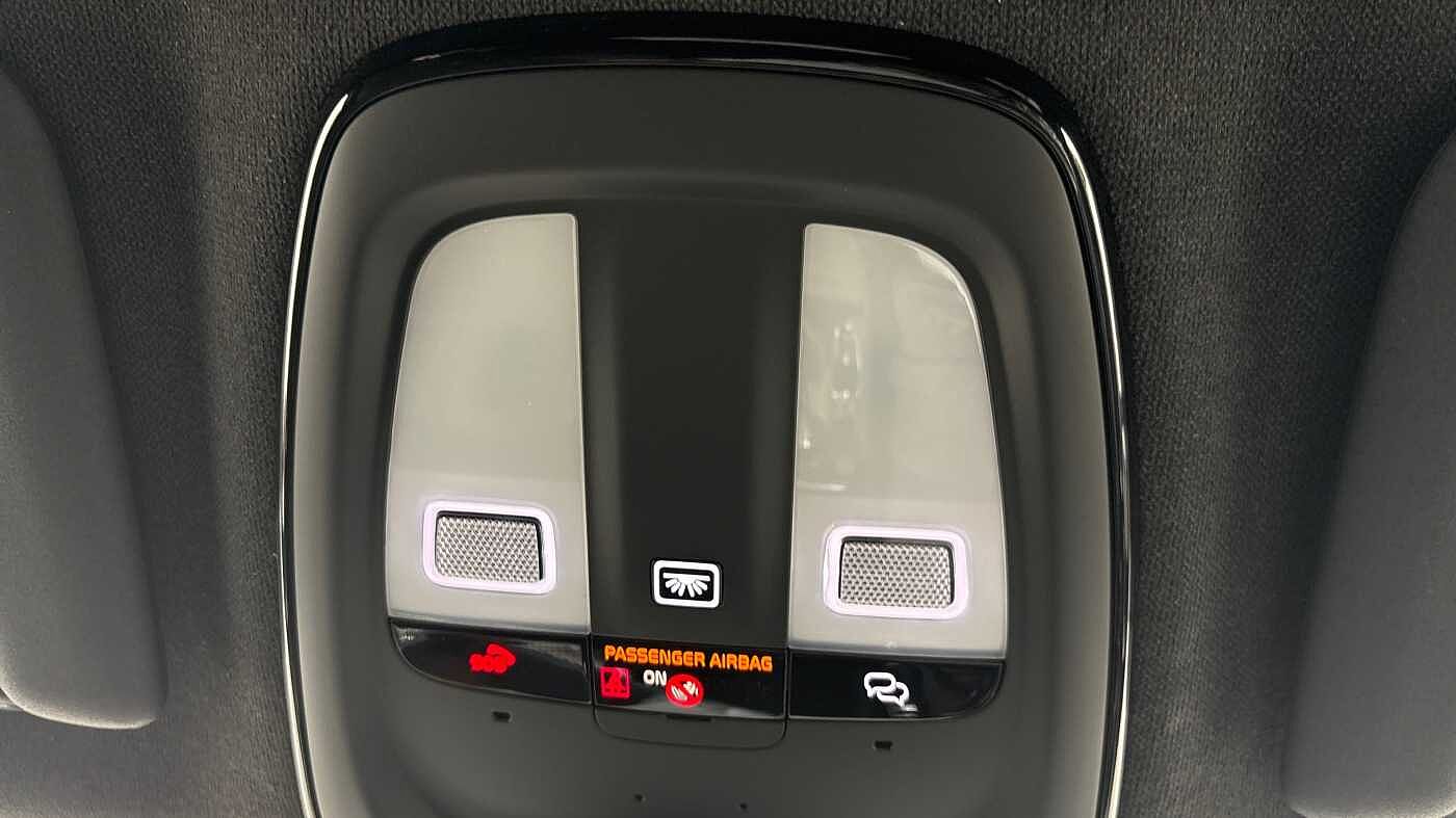 Used Volvo XC40 2025 for sale - 78035944: Photo 32