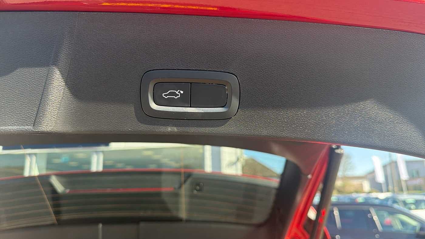 Used Volvo XC40 2024 for sale - 78035966: Photo 35