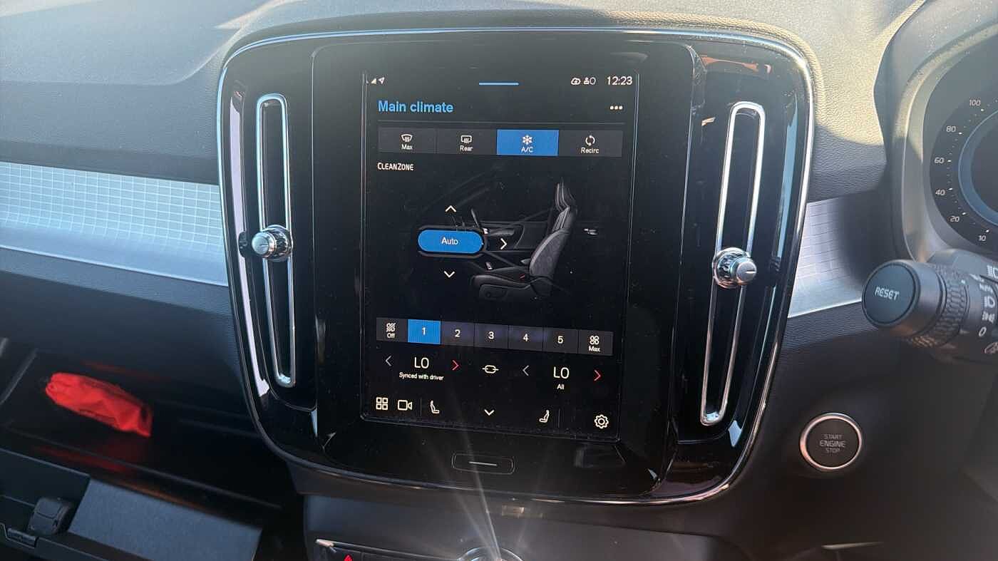 Used Volvo XC40 2024 for sale - 78035966: Photo 43