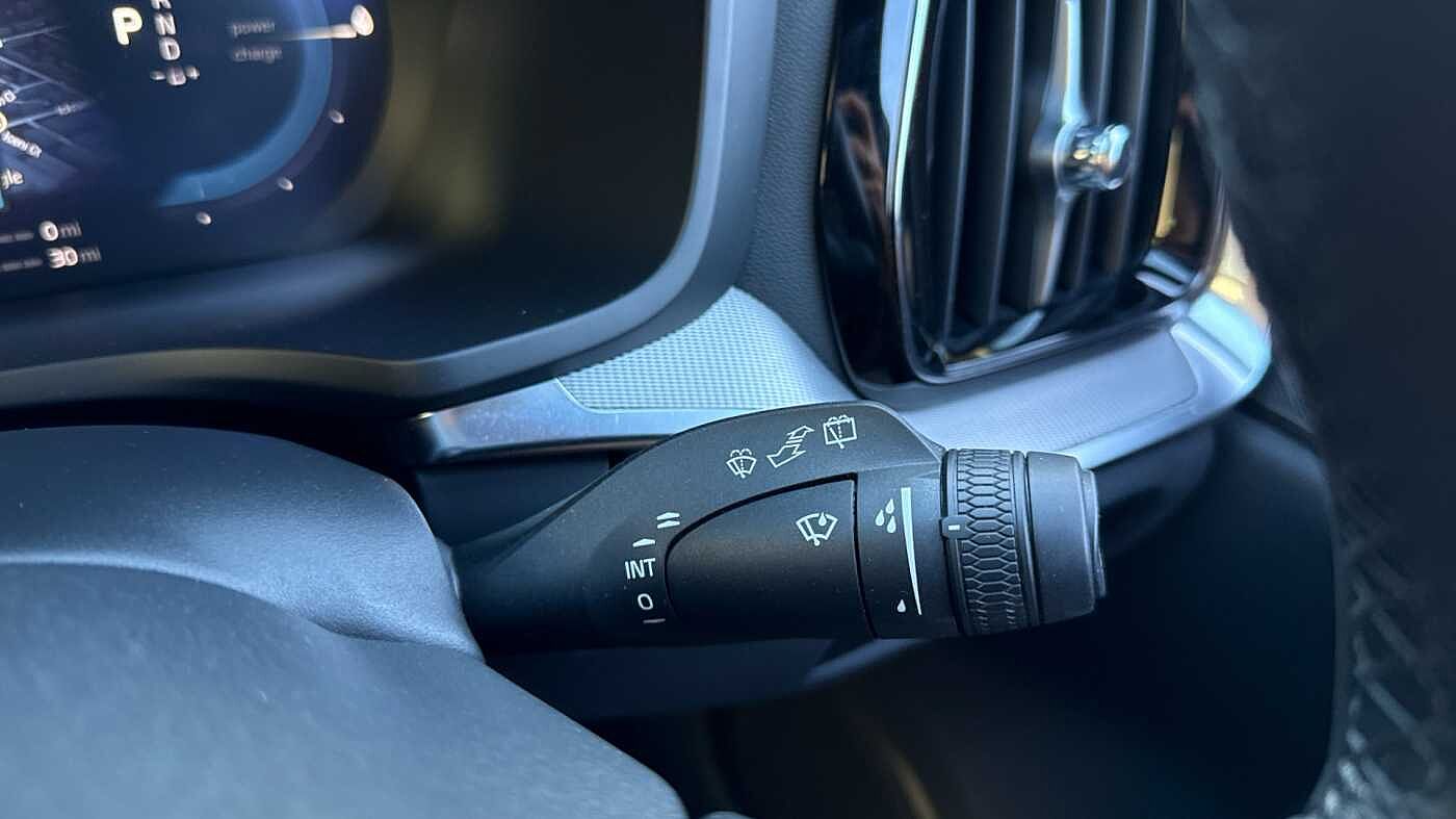 Used Volvo V60 2025 for sale - 78035936: Photo 25