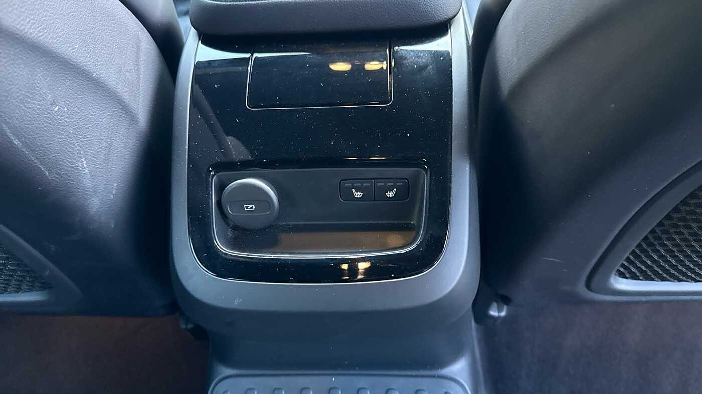 Used Volvo V60 2025 for sale - 78035936: Photo 45