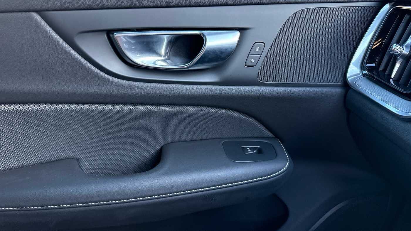 Used Volvo V60 2025 for sale - 78035936: Photo 49