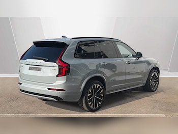 Used Volvo XC90 2026 for sale - 78140496: Photo