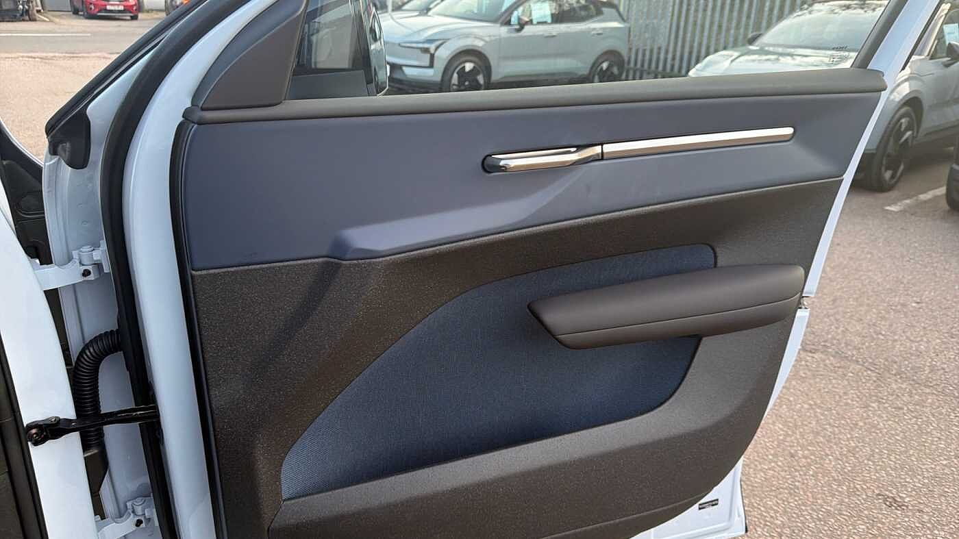 Used Volvo EX30 2026 for sale - 78179876: Photo 30