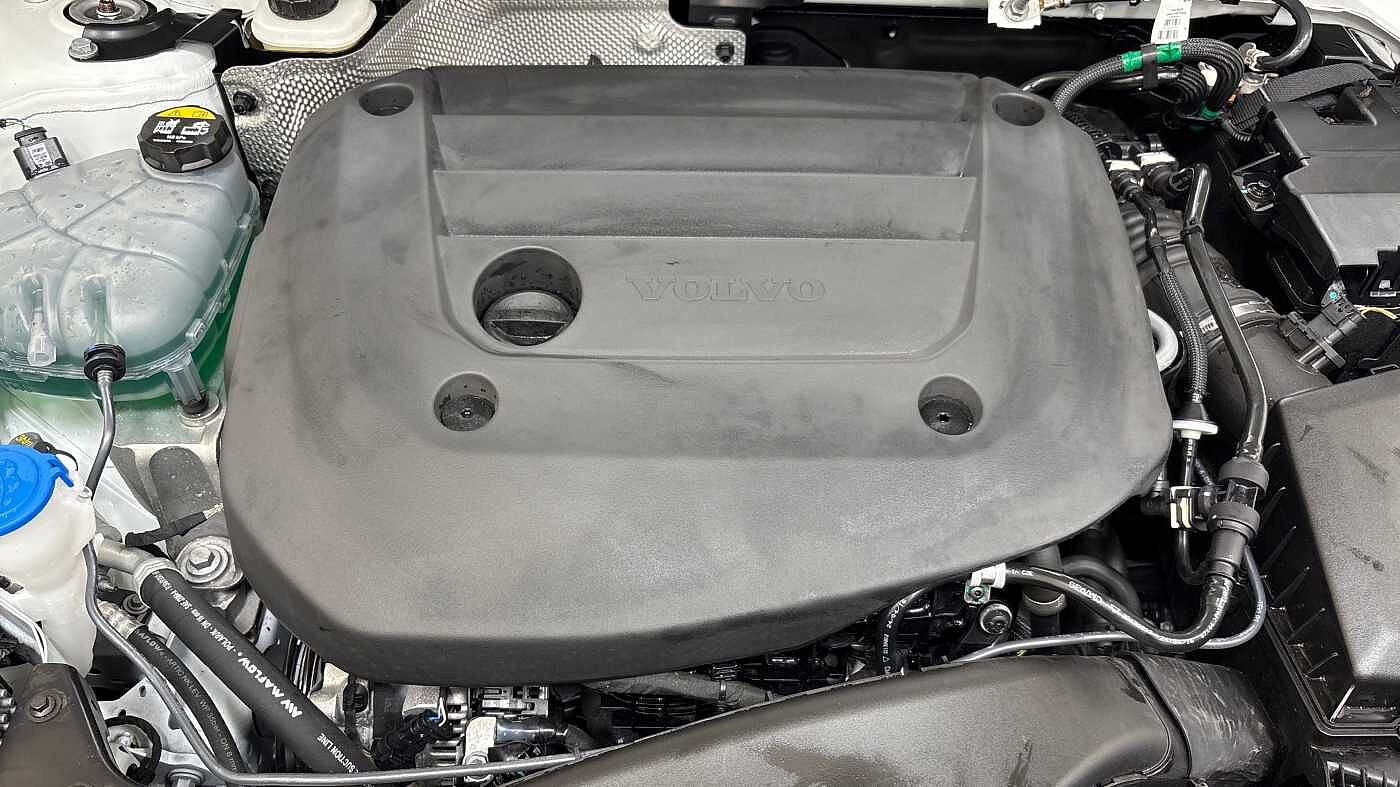 Used Volvo XC40 2024 for sale - 78035937: Photo 15