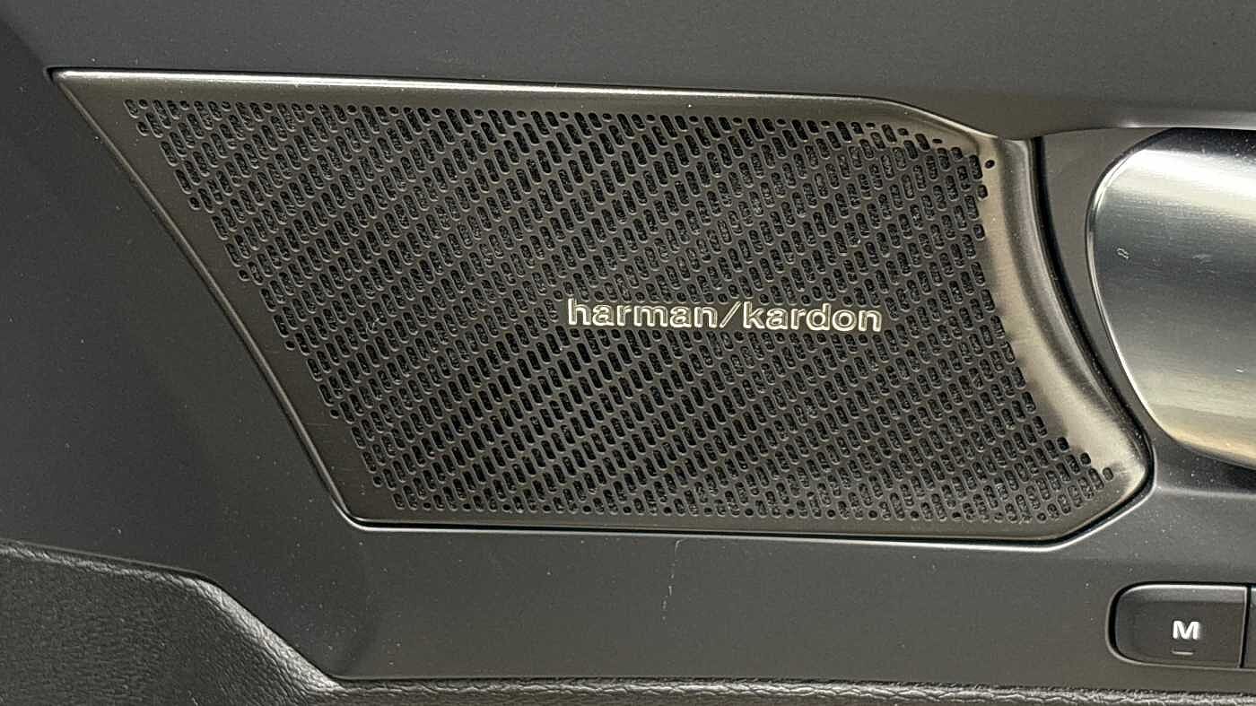 Used Volvo XC40 2024 for sale - 78035937: Photo 27