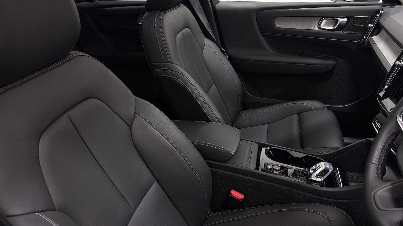 Used Volvo XC40 2024 for sale - 78035937: Photo 29