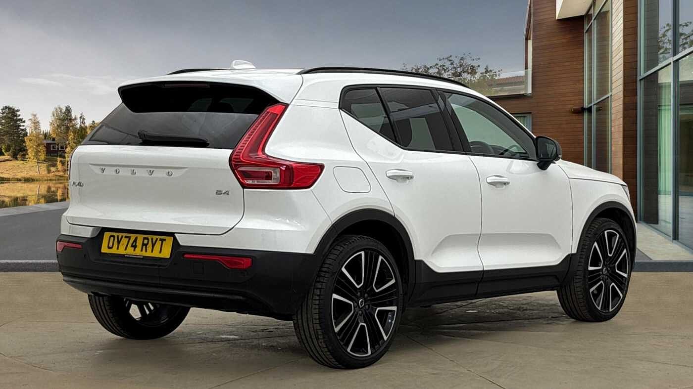 Used Volvo XC40 2024 for sale - 78035937: Photo 3