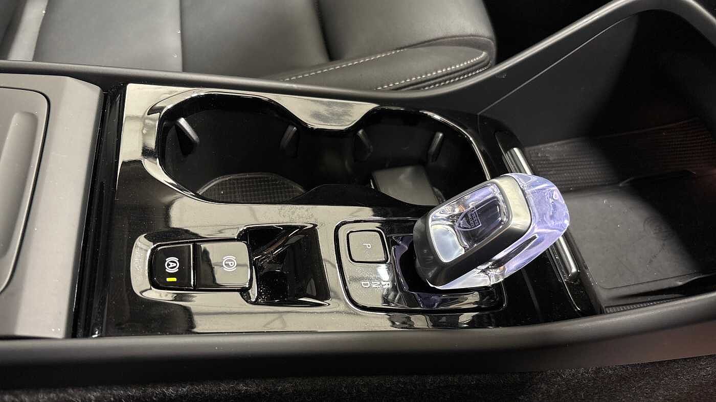 Used Volvo XC40 2024 for sale - 78035937: Photo 32