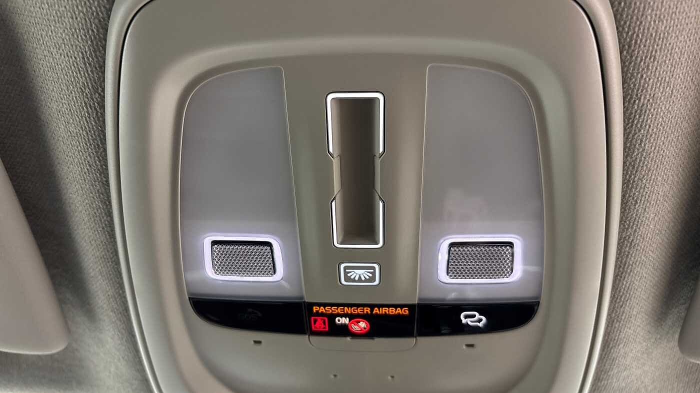 Used Volvo XC40 2024 for sale - 78035937: Photo 33