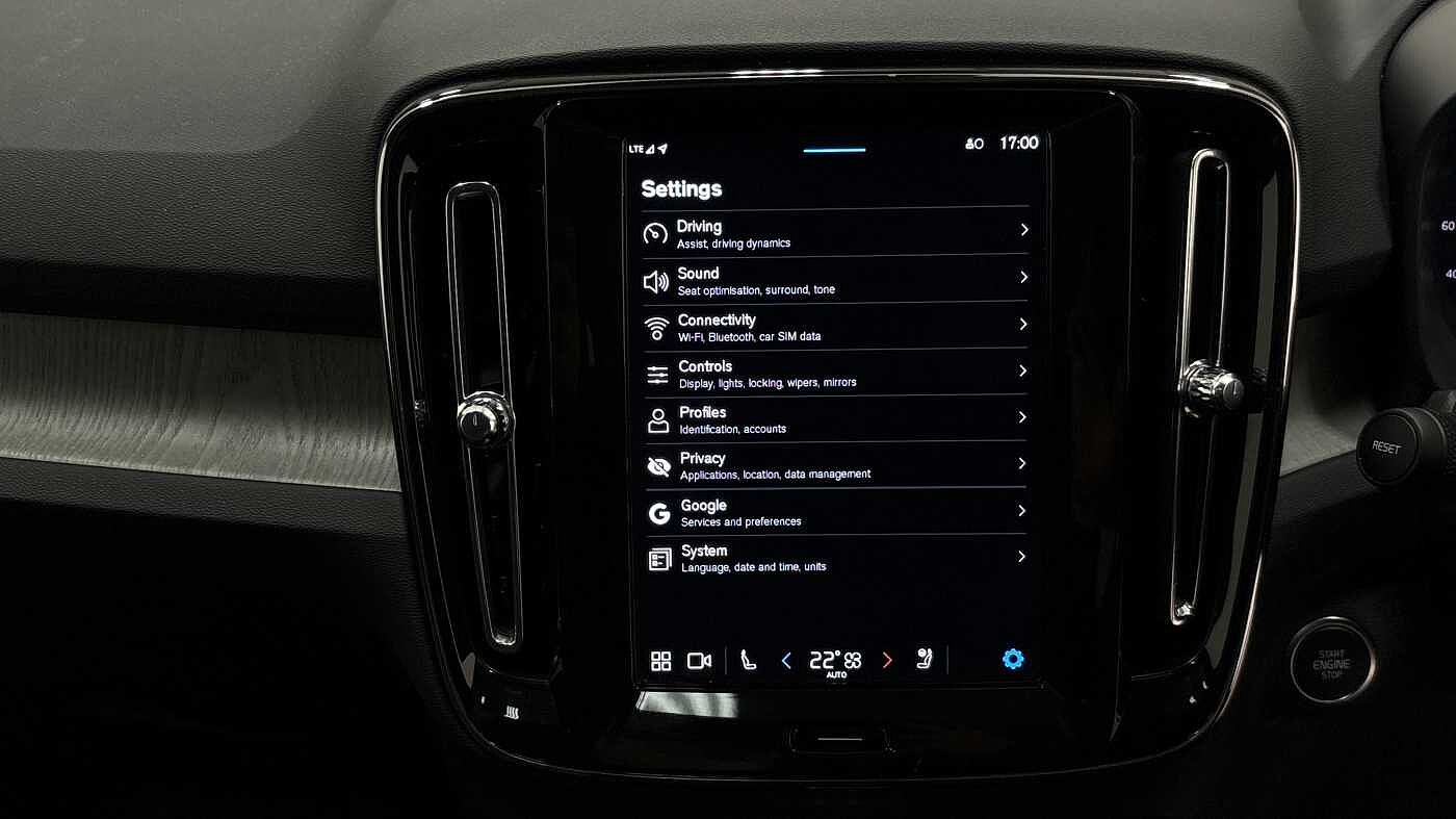 Used Volvo XC40 2024 for sale - 78035937: Photo 35