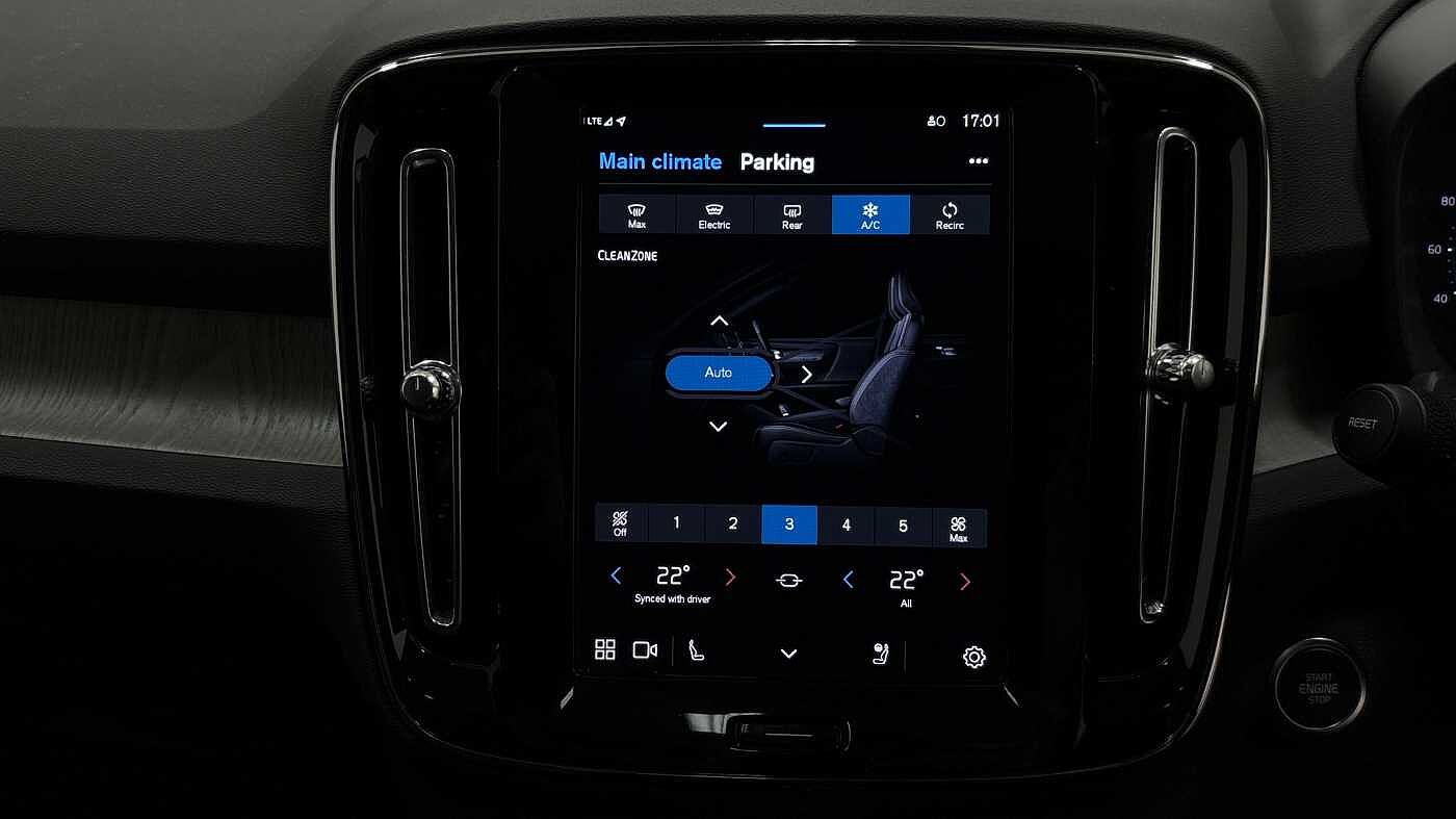 Used Volvo XC40 2024 for sale - 78035937: Photo 39