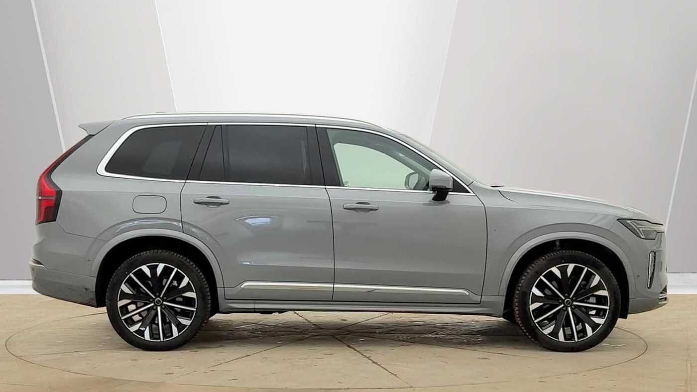 Used Volvo XC90 2025 for sale - 78035961: Photo 2
