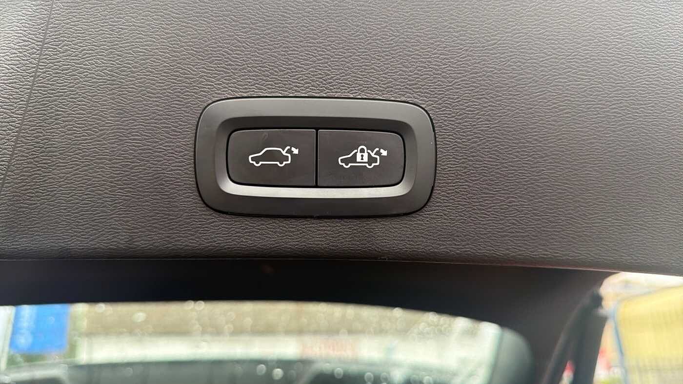 Used Volvo XC40 2022 for sale - 78035957: Photo 34