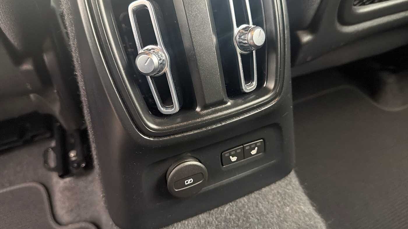 Used Volvo XC40 2022 for sale - 78035957: Photo 38