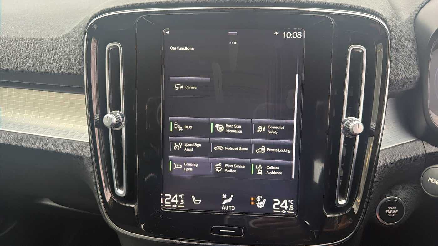 Used Volvo XC40 2022 for sale - 78035957: Photo 41