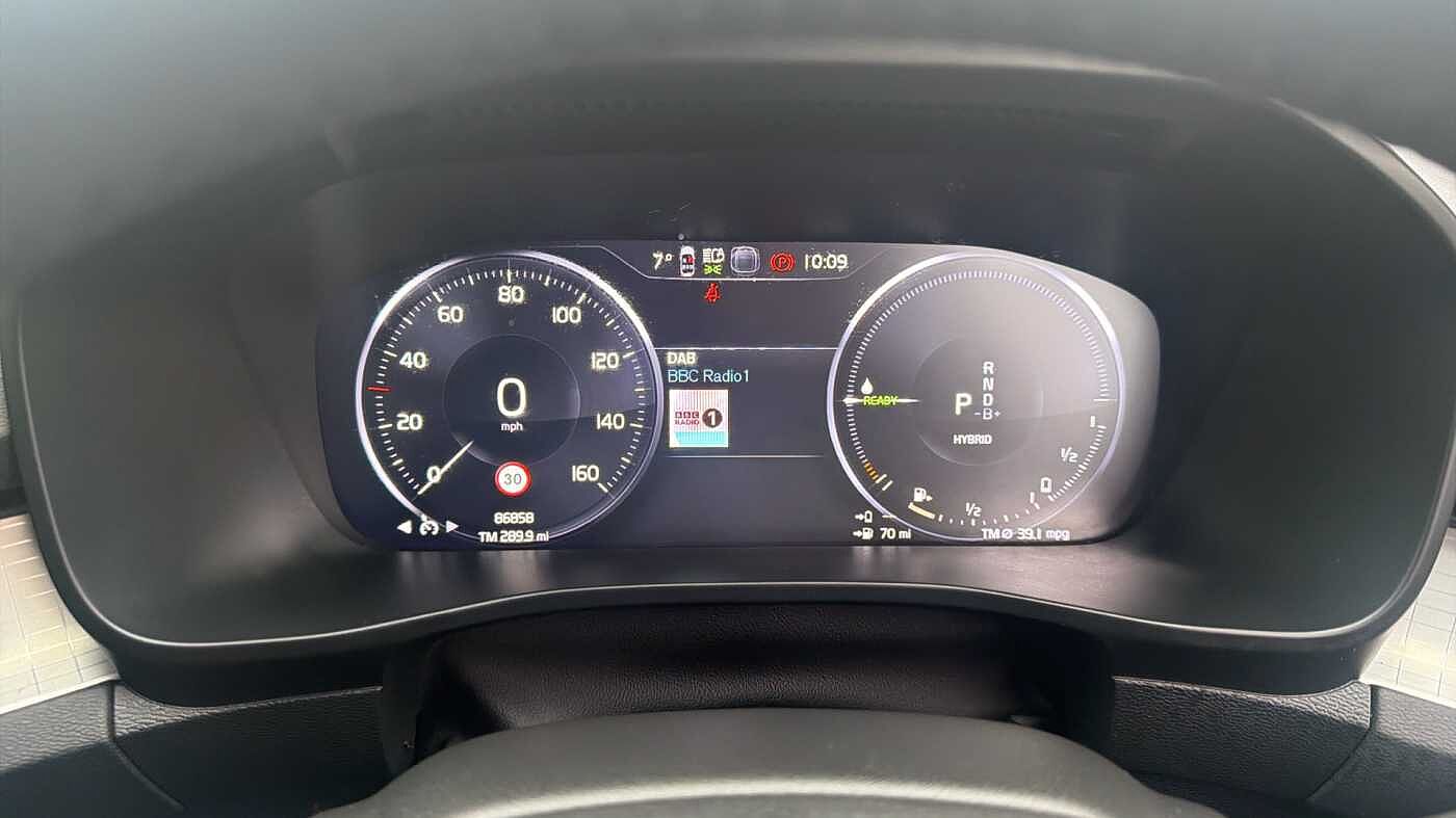 Used Volvo XC40 2022 for sale - 78035957: Photo 52