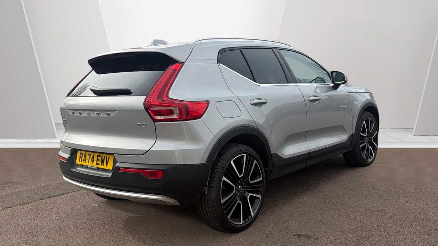 Used Volvo XC40 2025 for sale - 78035953: Photo 2
