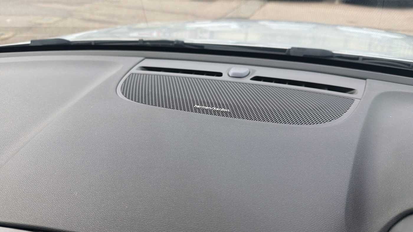 Used Volvo XC40 2025 for sale - 78035953: Photo 25