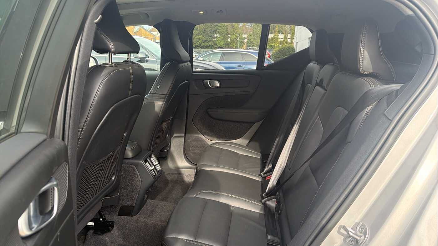 Used Volvo XC40 2025 for sale - 78035953: Photo 33