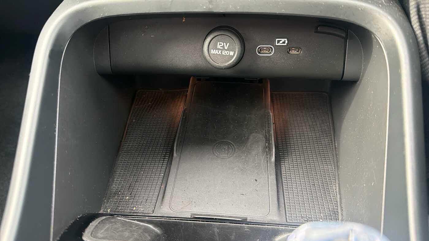 Used Volvo XC40 2025 for sale - 78035953: Photo 46