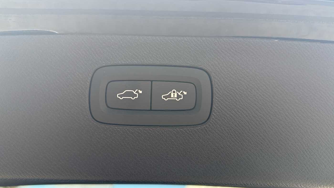 Used Volvo XC90 2025 for sale - 78035941: Photo 35