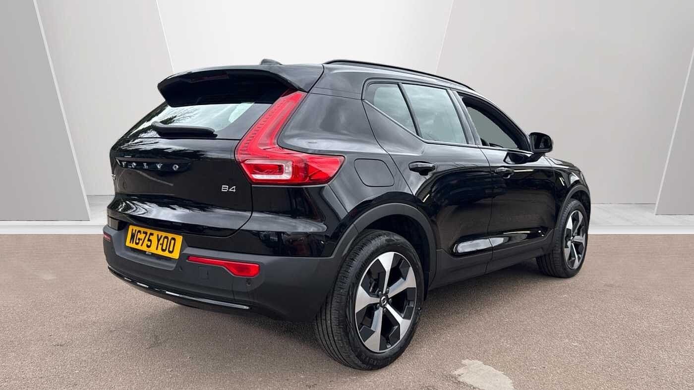 Used Volvo XC40 2025 for sale - 78035949: Photo 2