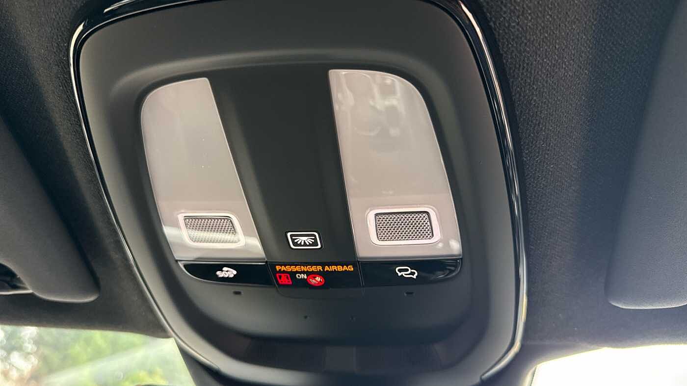 Used Volvo XC40 2025 for sale - 78035949: Photo 28