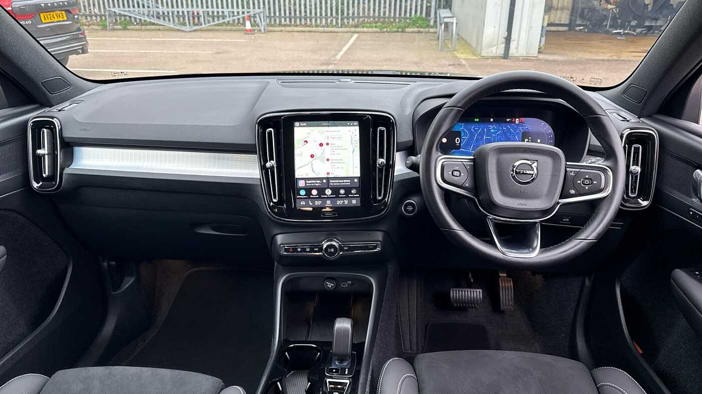 Used Volvo XC40 2025 for sale - 78035949: Photo 6